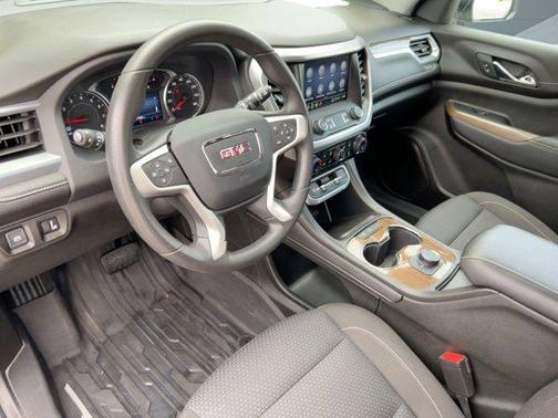 2023 GMC Acadia FWD SLE