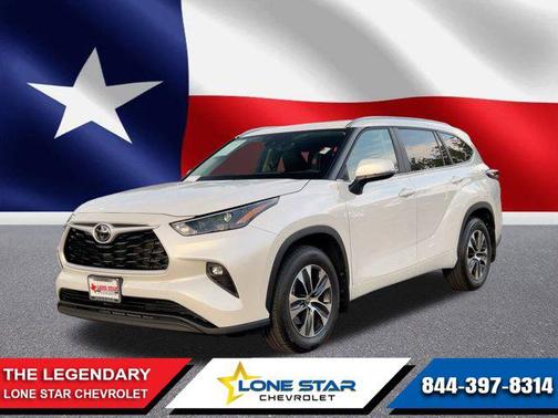 2025 Toyota Highlander XLE