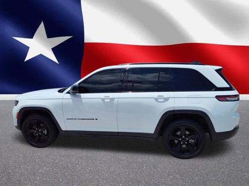2023 Jeep Grand Cherokee Altitude