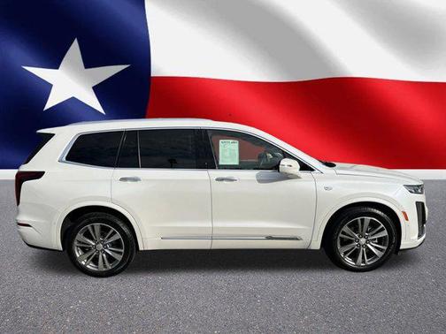 2022 Cadillac XT6 Premium Luxury FWD