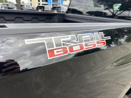 2025 Chevrolet Silverado 1500 Custom Trail Boss
