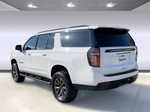 2024 Chevrolet Suburban 4WD Z71