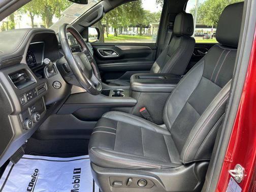 2022 Chevrolet Suburban RST