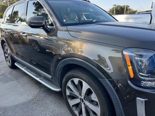 2020 Kia Telluride S