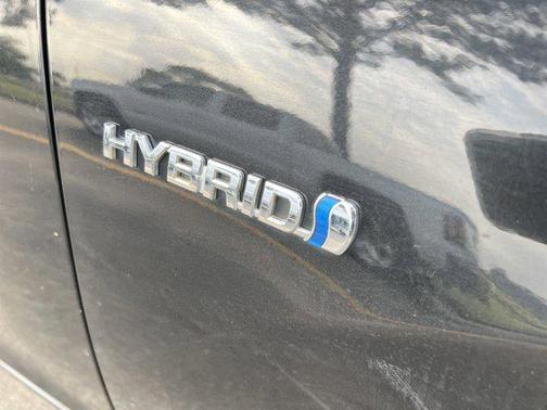 2015 Toyota Prius c Two