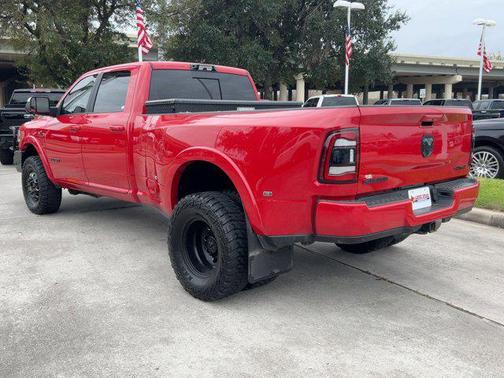 2022 RAM 3500 Laramie Crew Cab 4x4 8' Box