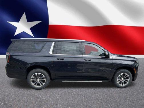 2025 Chevrolet Suburban LT