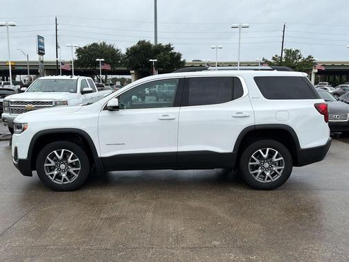 Summit White 2023 GMC Acadia FWD SLT