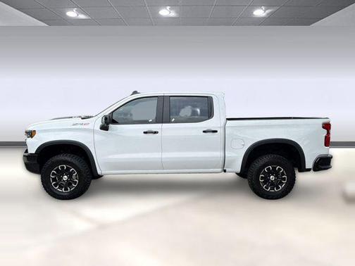 Summit White 2026 Chevrolet Silverado 1500 ZR2