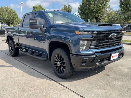 2026 Chevrolet Silverado 2500 Custom