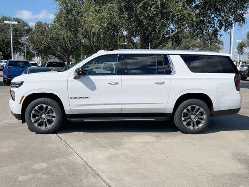 2026 Chevrolet Suburban LS