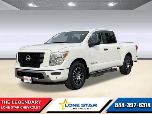 2023 Nissan Titan SV