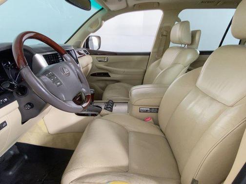 2013 Lexus LX 570 Base