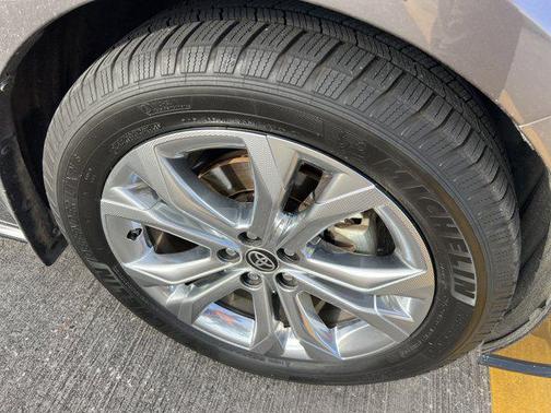 2021 Toyota Sienna Platinum 7 Passenger