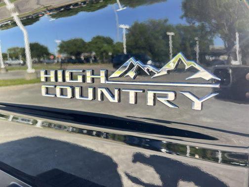 2025 Chevrolet Silverado 1500 High Country