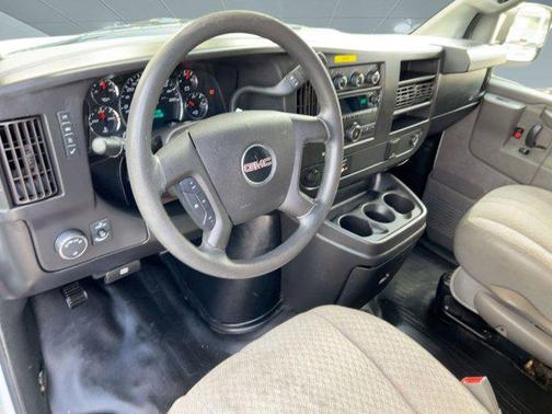 2017 GMC Savana 2500 Work Van