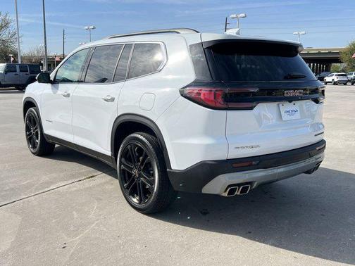 2024 GMC Acadia FWD Elevation