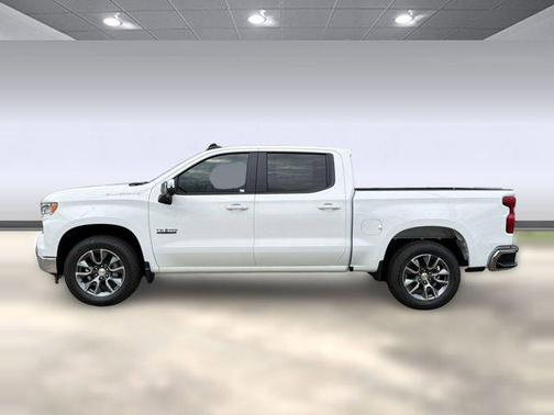 Summit White 2026 Chevrolet Silverado 1500 LT