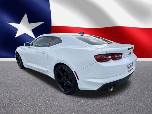 2022 Chevrolet Camaro 2LT