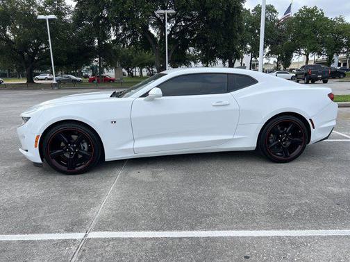 2022 Chevrolet Camaro 2LT
