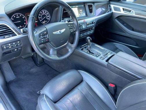 2015 Hyundai Genesis 3.8