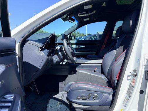2023 Genesis GV70 3.5T AWD Sport