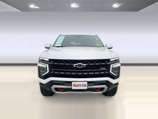 2025 Chevrolet Suburban 4WD Z71