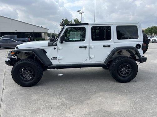 2022 Jeep Wrangler Unlimited High Tide 4x4