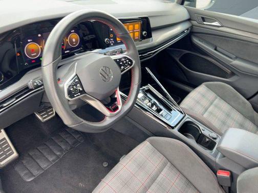 2024 Volkswagen Golf GTI 2.0T S DSG