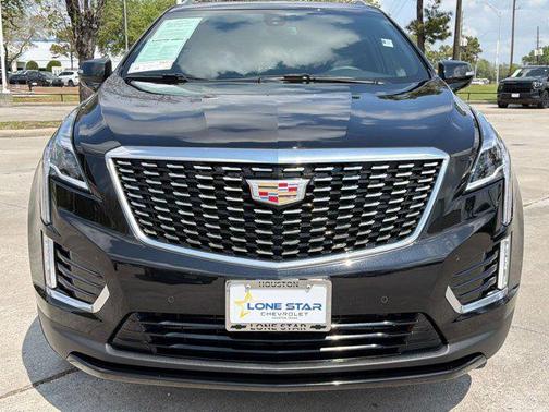 Stellar Black Metallic 2025 Cadillac XT5 Luxury