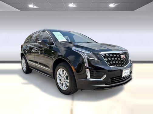Stellar Black Metallic 2025 Cadillac XT5 Luxury
