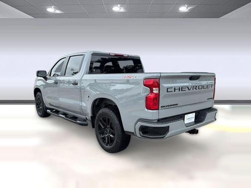 Slate Gray Metallic 2024 Chevrolet Silverado 1500 Custom