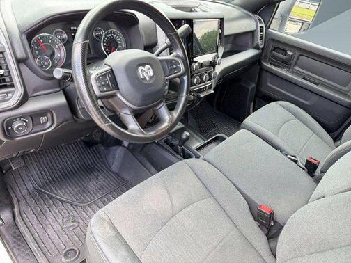 2024 RAM 2500 Tradesman Crew Cab 4x4 8' Box