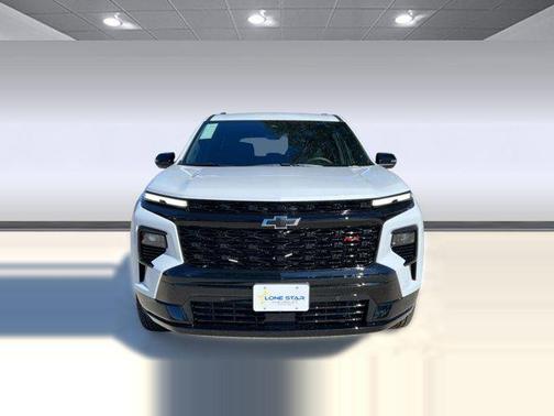 Polar White Tricoat 2026 Chevrolet Traverse RS