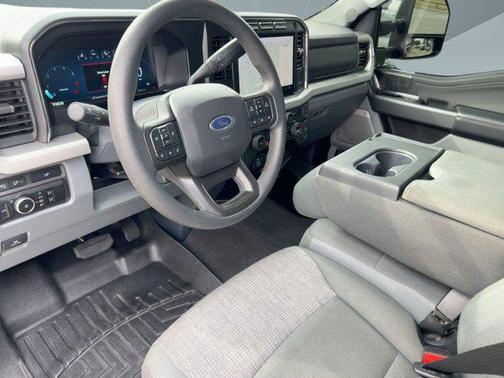 2024 Ford F-350 XLT