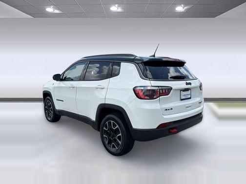 White Clearcoat 2019 Jeep Compass Trailhawk