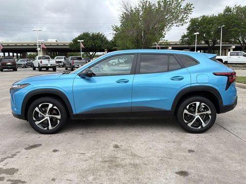 Marina Blue Metallic 2025 Chevrolet Trax FWD 1RS