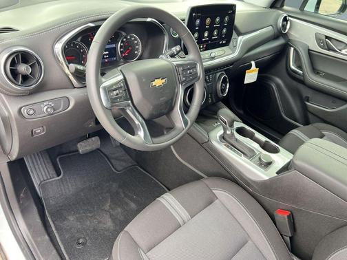 Summit White 2026 Chevrolet Blazer 2LT