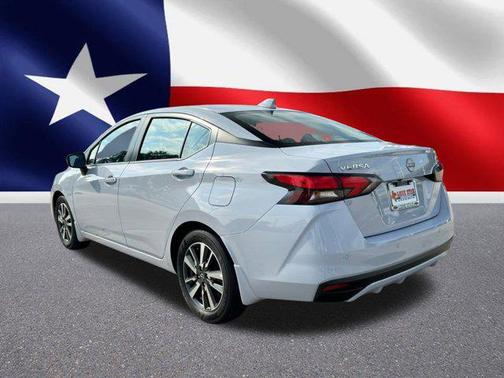 2024 Nissan Versa 1.6 SV