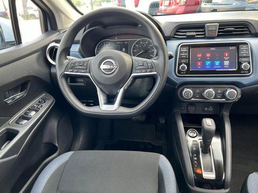 2024 Nissan Versa 1.6 SV