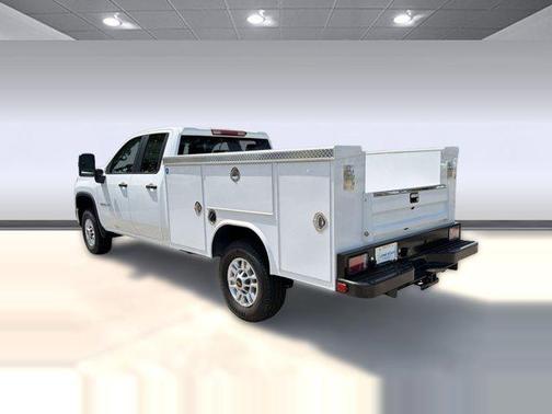 Summit White 2026 Chevrolet Silverado 2500 WT