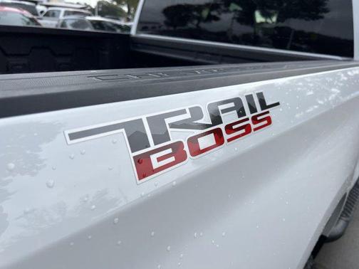 2025 Chevrolet Silverado 1500 Custom Trail Boss