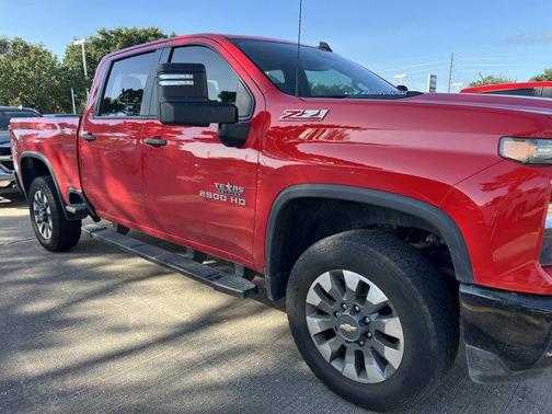 2024 Chevrolet Silverado 2500 Custom