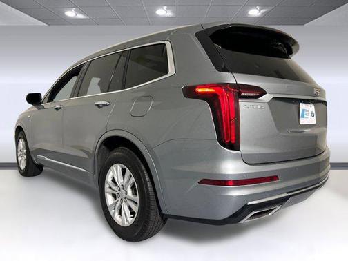 2023 Cadillac XT6 Luxury FWD