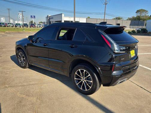 2024 Cadillac XT4 Sport