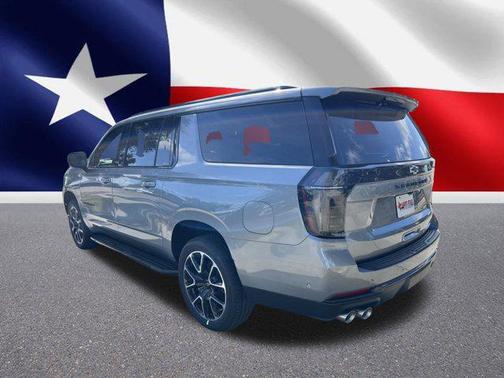 2025 Chevrolet Suburban RST