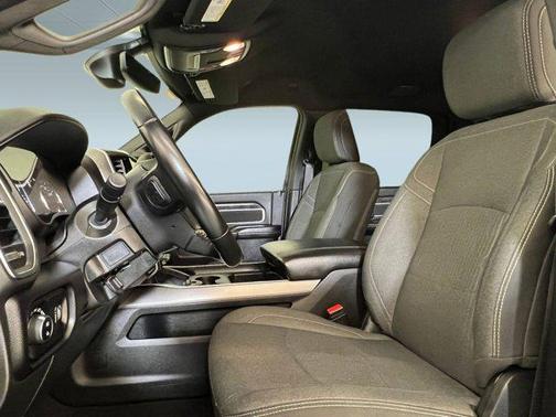 2024 RAM 3500 Lone Star Crew Cab 4x4 8' Box