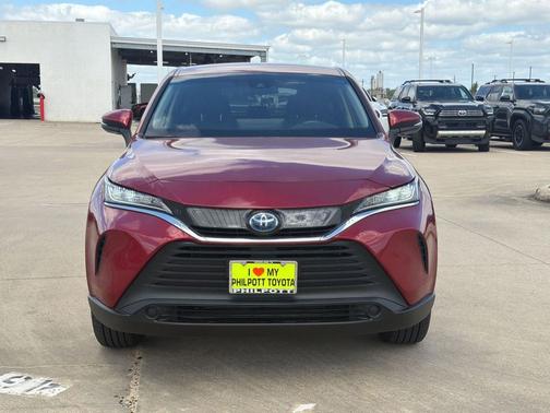 Ruby Flare Pearl 2022 Toyota Venza LE