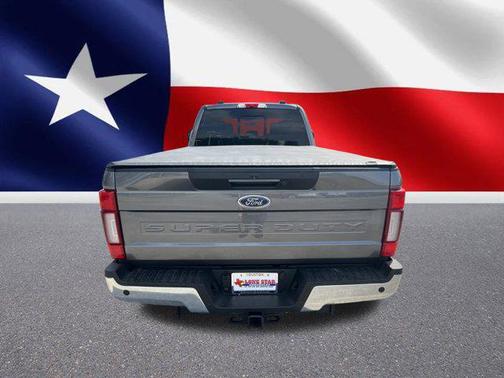 2022 Ford F-350 Lariat