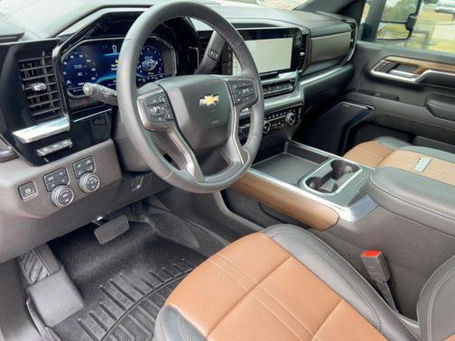 2024 Chevrolet Silverado 2500 High Country